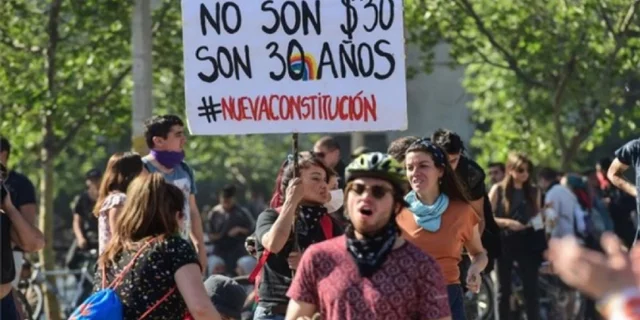 Hashtag activism in the online-offline continuum