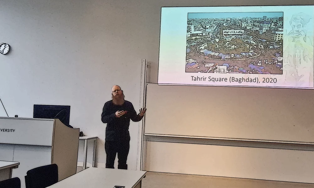 Mathijs van de Sande talks about 'Prefigurative Democracy' at Tilburg University 
